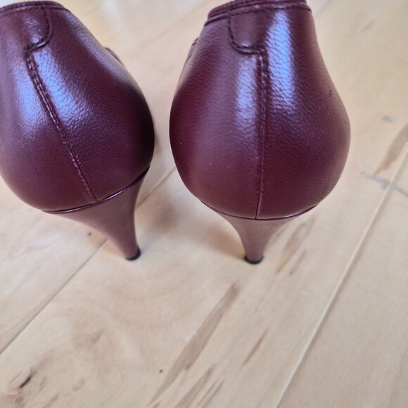 Celine Burgundy Pumps Sz 40 - Picture 4 of 10